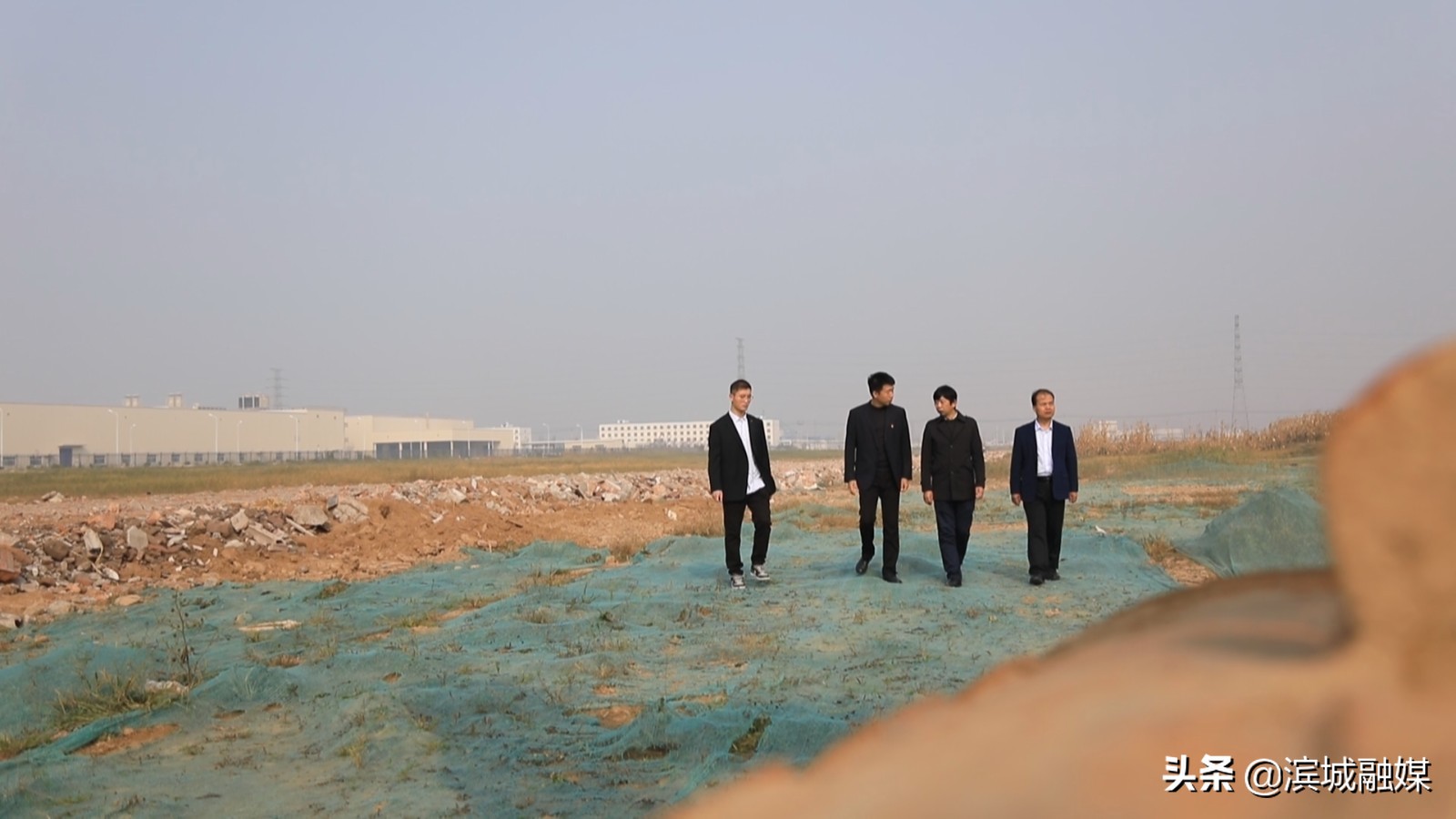 鍩庡競鑱旂洘灞变笢婊ㄥ窞,鍩庡競鑱旂洘澶ц繛