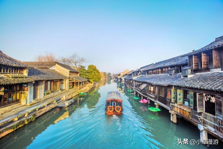 国内的古镇旅游排名榜前十,国内旅游必去十个绝美古镇