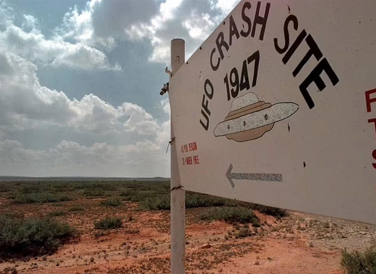 宸ㄥ瀷ufo鐪熷疄鎷嶆憚,鐪熷疄鍙戠幇灏忓瀷ufo