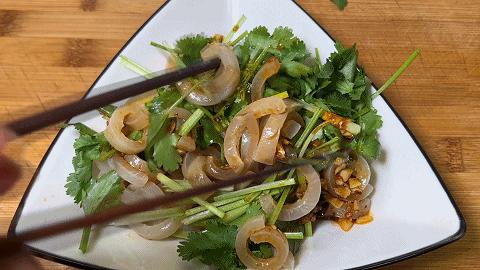 做香肠剩下的肠衣能不能冻上,香肠剩下的猪皮怎么做好吃