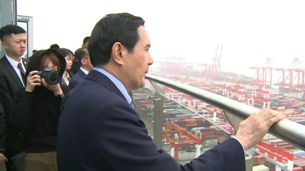 台内传来重要消息！蔡英文或逃跑？民众沸腾：呼吁大陆驻军保台