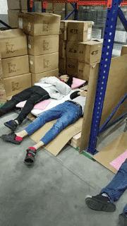 富士康打工的真实生活纪录片,打工真实故事