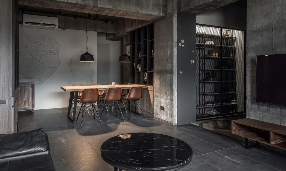 发现一位浙江男孩的家，因入住毛坯房爆红全网，灰墙灰地太舒服了