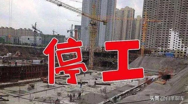 人性多可恶？我花35万买台奔驰，邻居：不如我女儿20万的大众越野