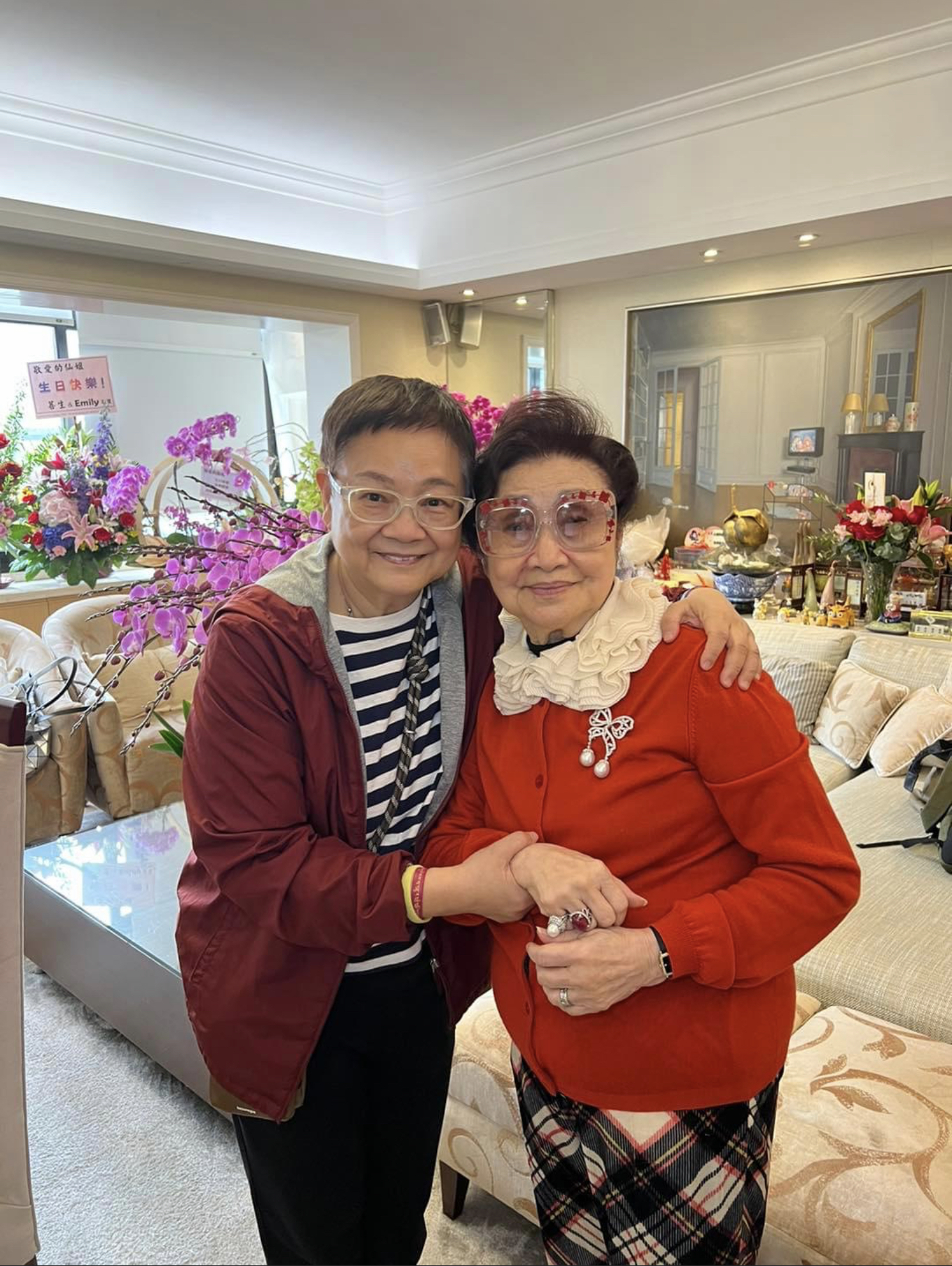 白雪仙年轻照,白雪仙近照曝光