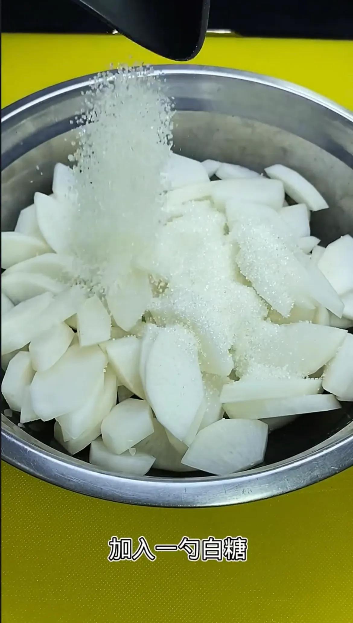 饭店的腌萝卜为啥入味又爽脆呢？秘诀全在这里，在家也可以做出来