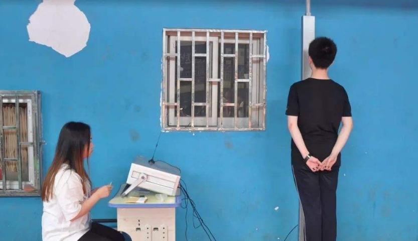 14岁身高170cm到18岁能长多高,身高能长到1米9吗