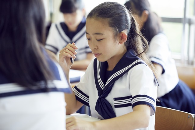 高中实验班和普通班的区别,二类高中实验班和一类高中普通班