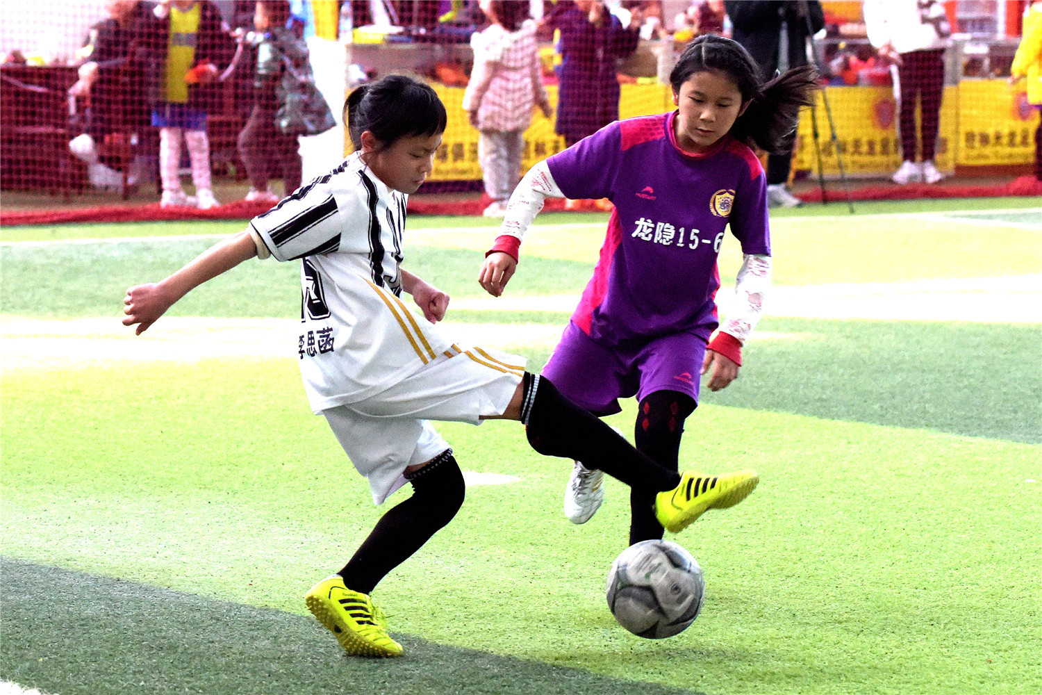 桂林市秀峰区中学生足球比赛,桂林市七星区小学乙组足球赛