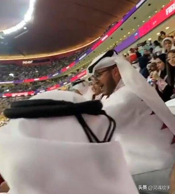 世界杯爆冷球迷反应,世界杯主场第一场输球