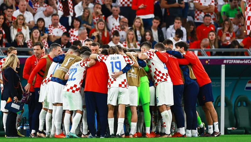 打不死的小强越战越勇,打不死的小强所有挑战