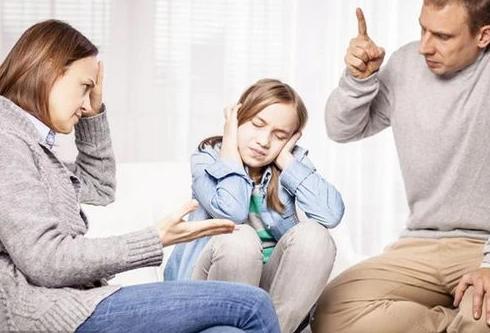 孩子危险行为不听话怎么教育,7岁孩子躁动不安怎么解决