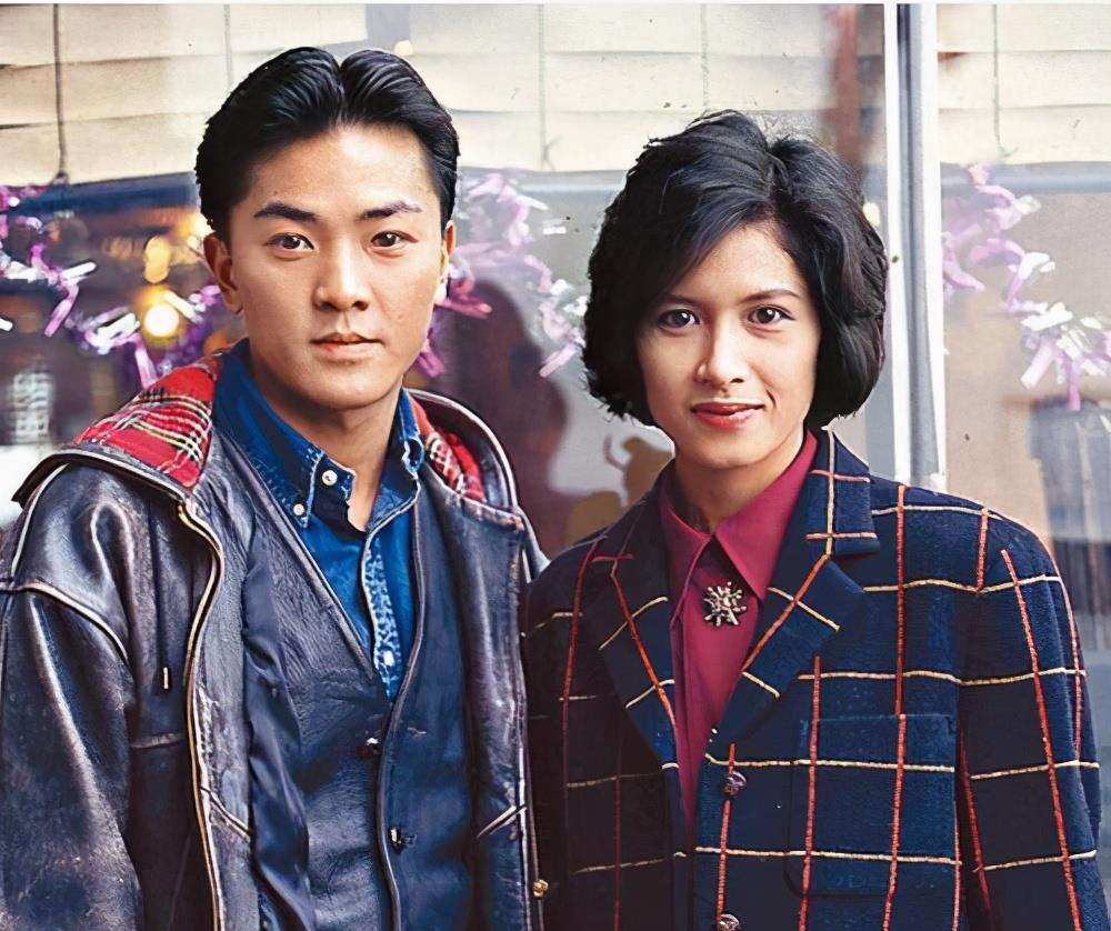 至今未嫁人的8位大龄女港星，最小42岁，个个情路坎坷，让人心疼