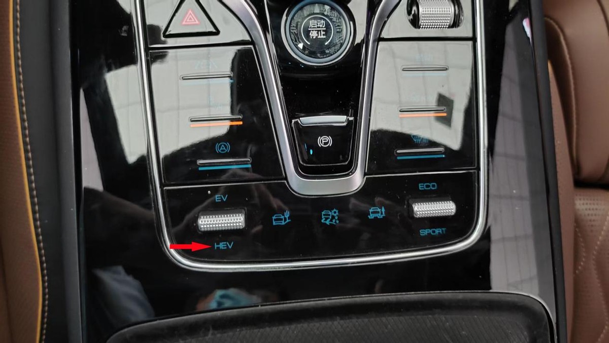 21年2万公里唐dmi,2018款唐dm15万公里还值多少钱