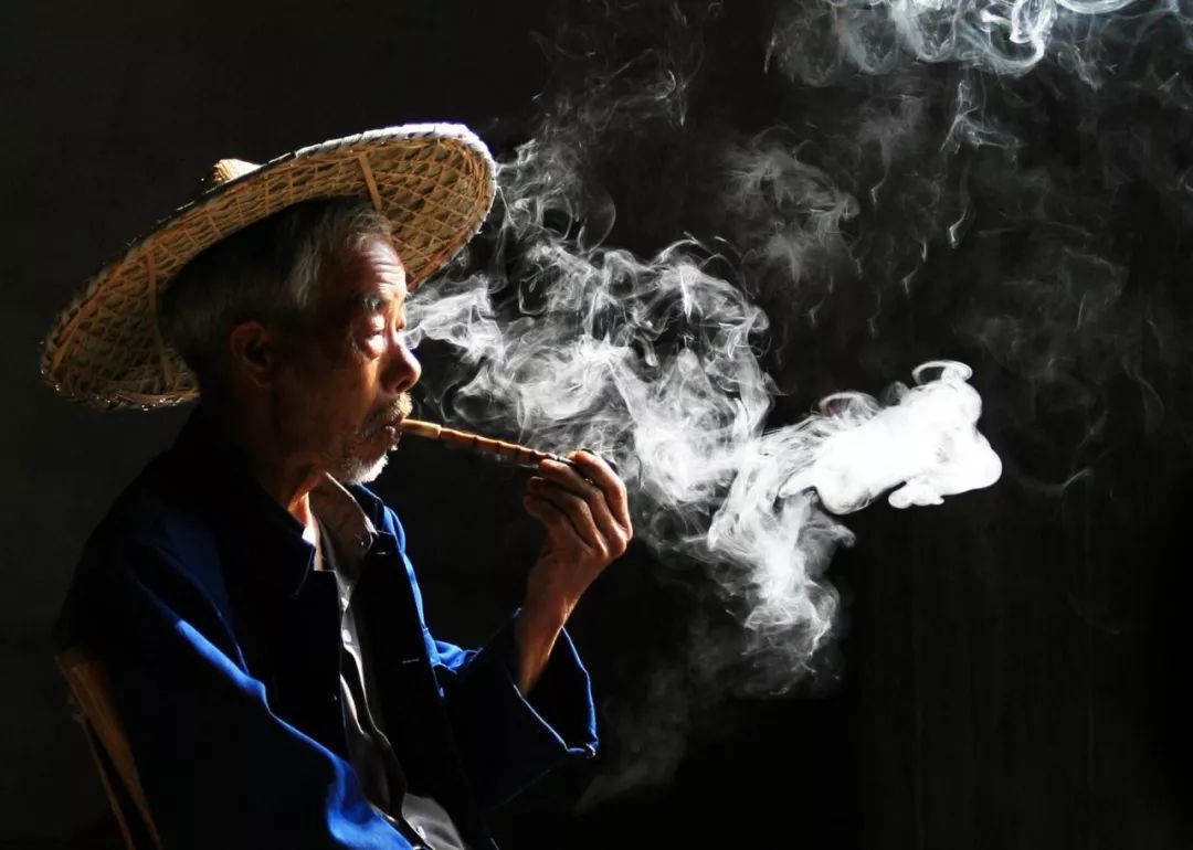 中国烟头是如何回收的,日本为什么收中国废旧烟头