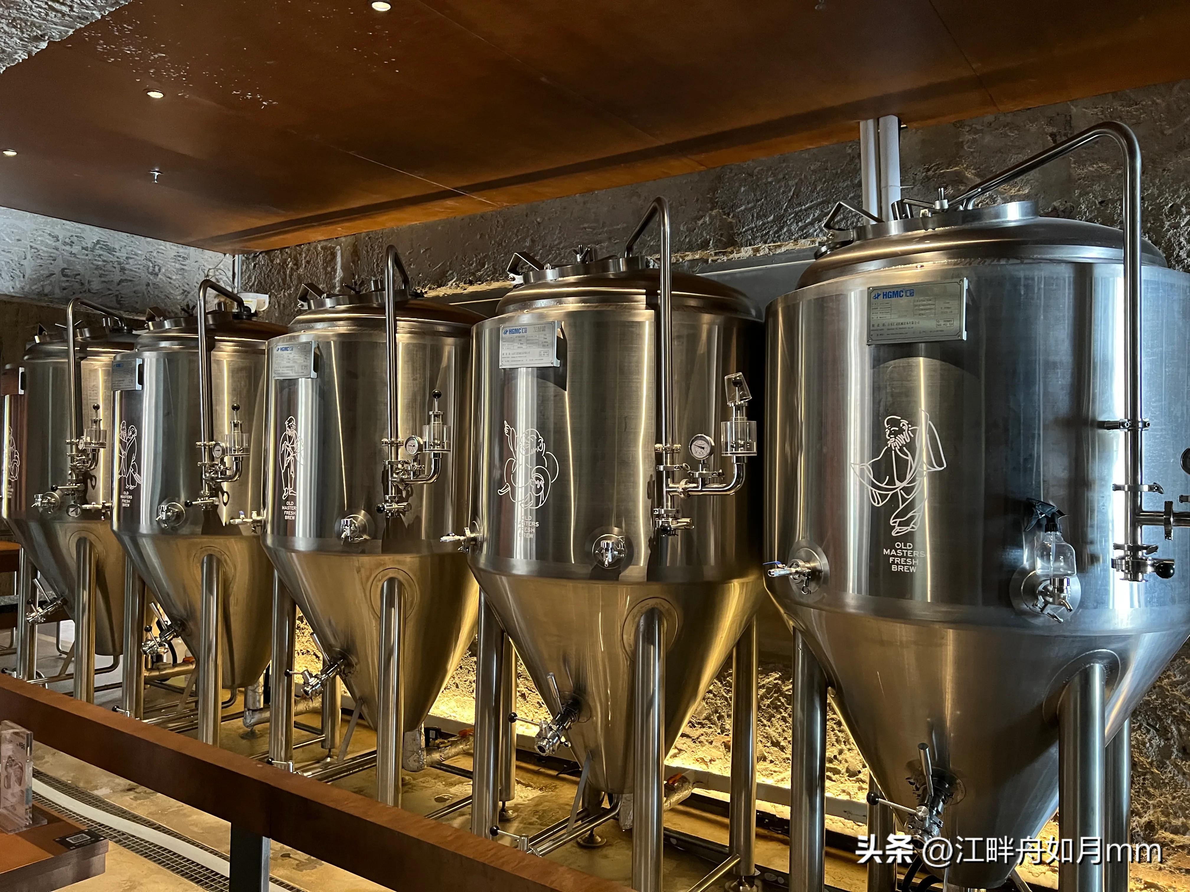 计划没有变化快，我妈突然腰腿疼、头晕不能翻身，29号中午住院了