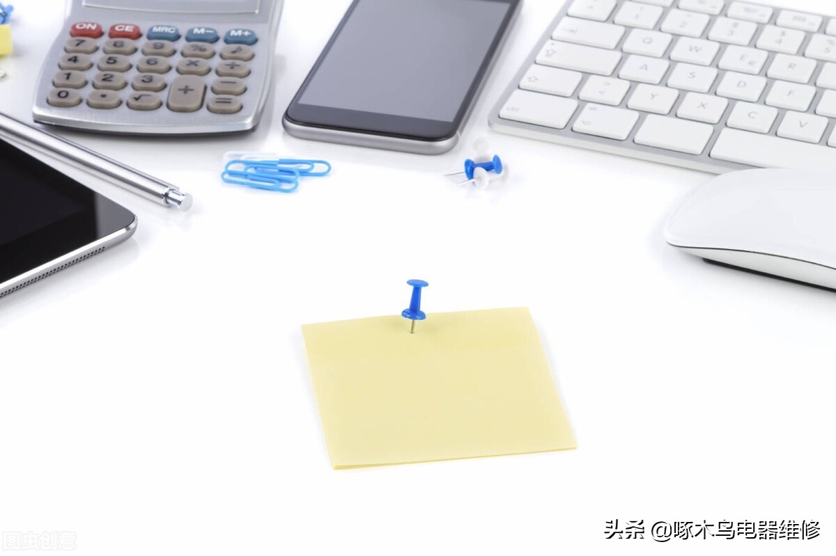 戴尔笔记本开机键盘灯亮但是黑屏,戴尔笔记本开机黑屏但显示英文