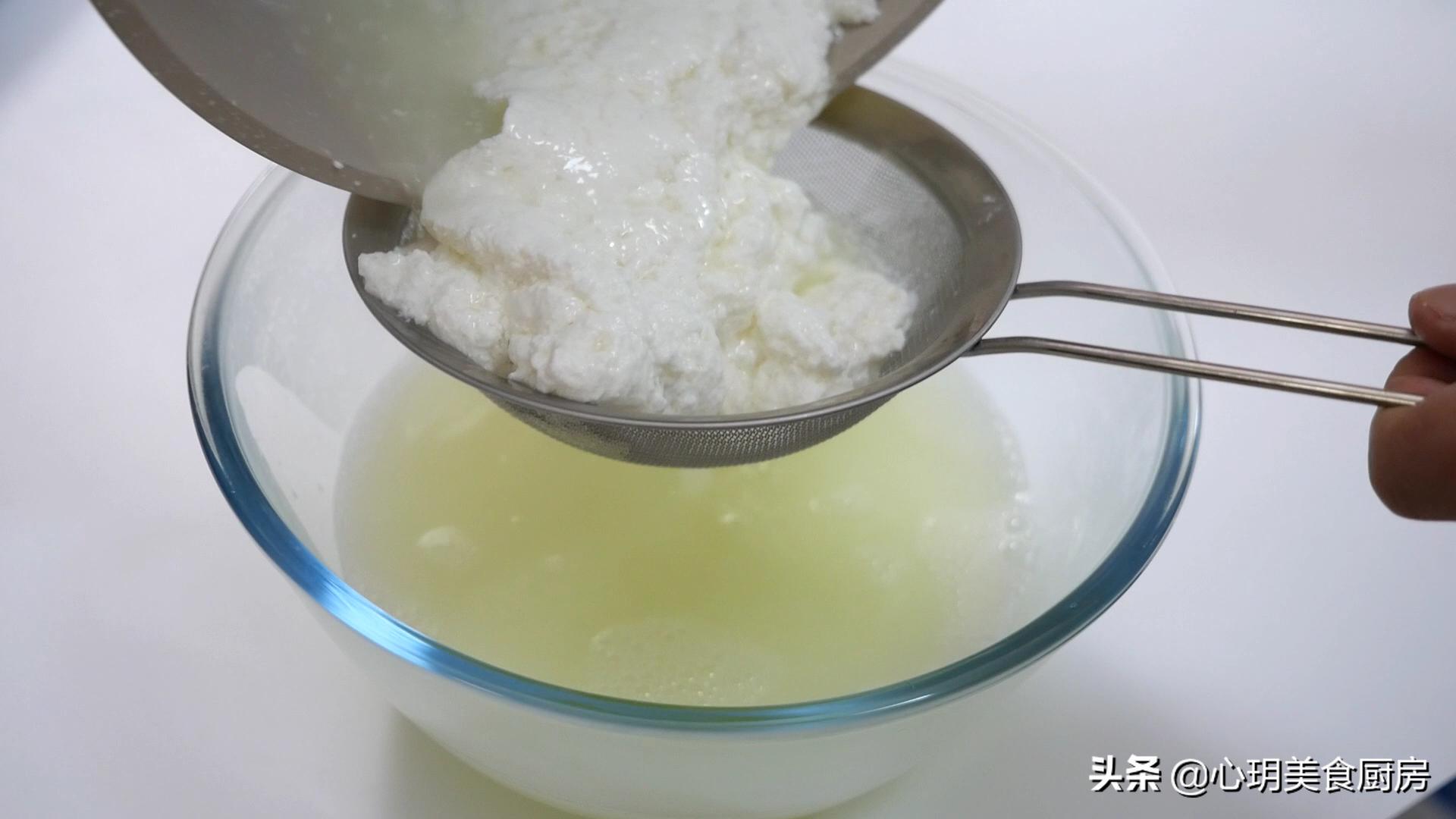 往牛奶里面加白醋,往牛奶里加醋会怎么样