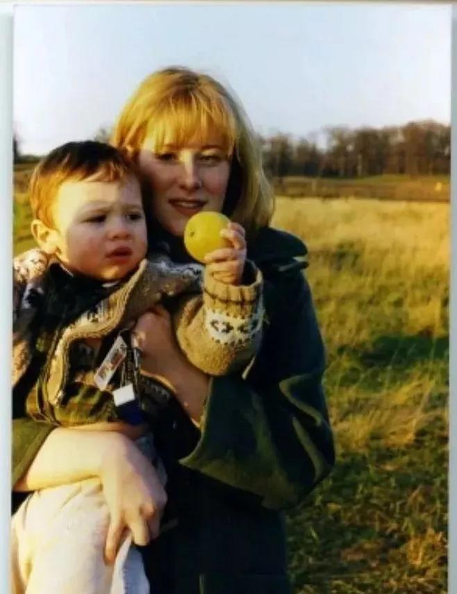 鑷棴鐥囧瀛愬浜嗗洓骞寸粦闉嬪甫,鑷棴鐥囧涔犵郴闉嬪甫