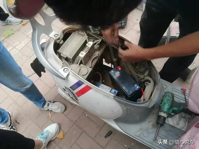 电动车转把是怎么控制速度的,电动车转把如何控制电机速度