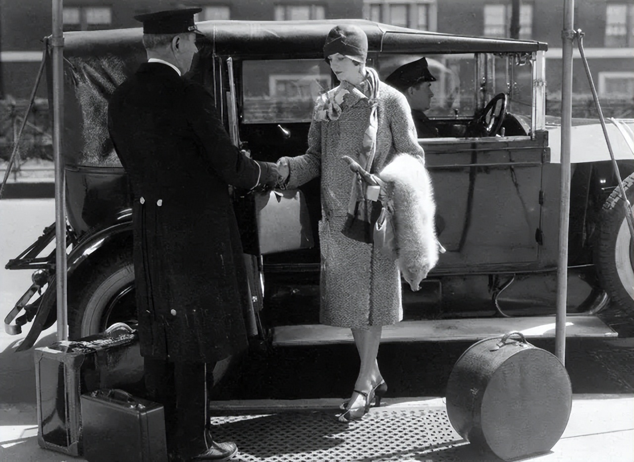 日本琵琶LV经典花纹,lv传统纹样