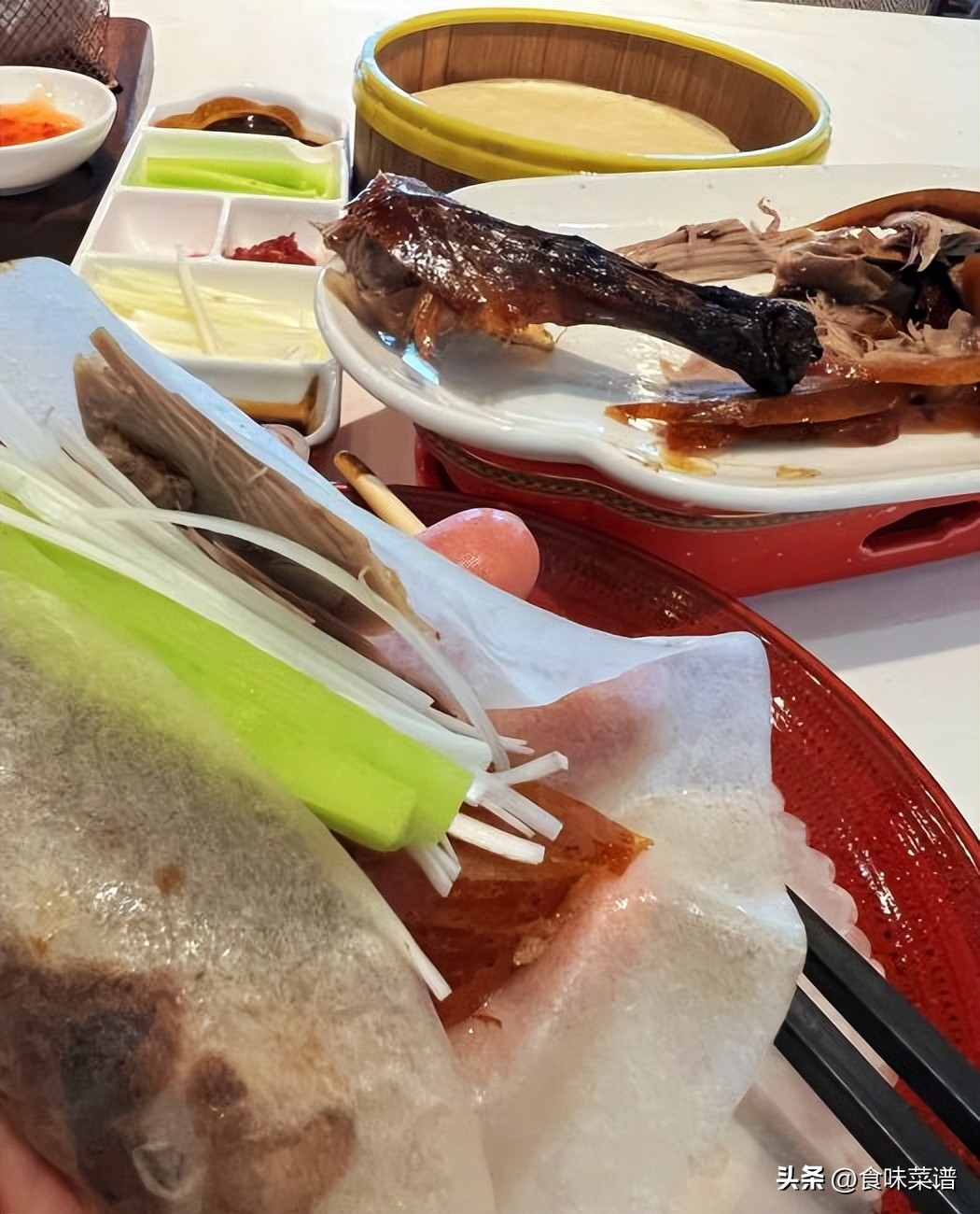 在北京吃烤鸭好吃性价比高,在北京吃全聚德烤鸭