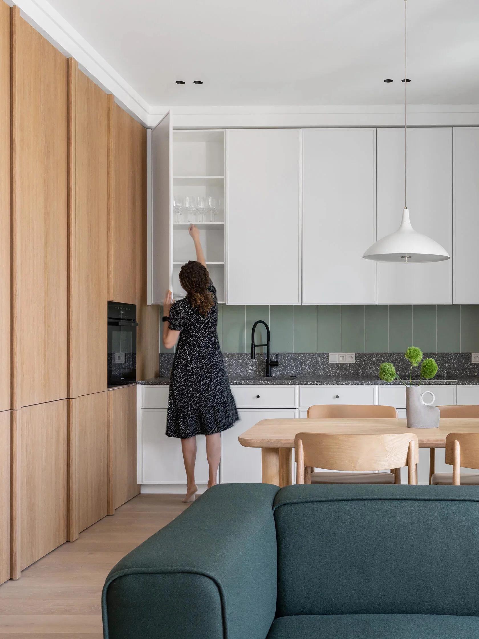 66m²小家，红绿撞色搭配也可以很好看，朋友都点赞