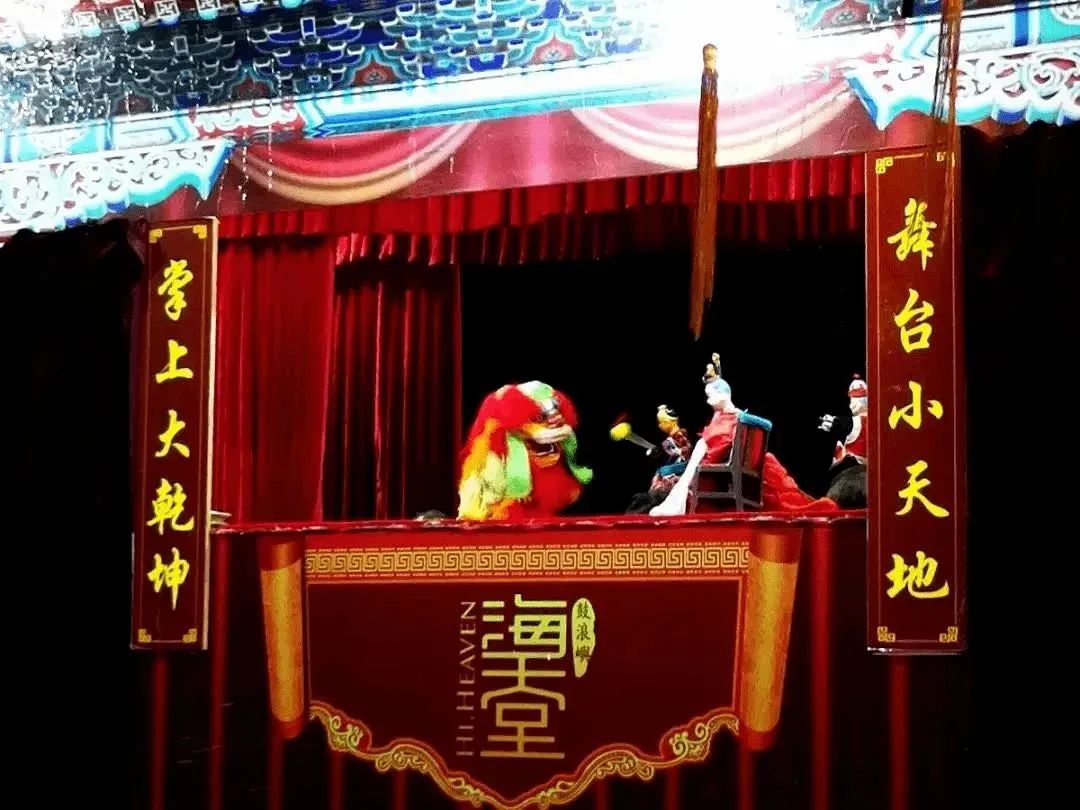 暑假我们来到了中国闻名的鼓浪屿,鼓浪屿暑假免费游玩攻略