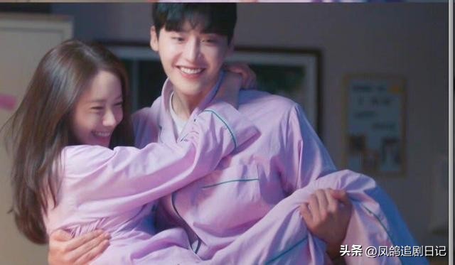 黑话律师李钟硕林允儿见面,韩剧黑话律师林允儿李钟硕