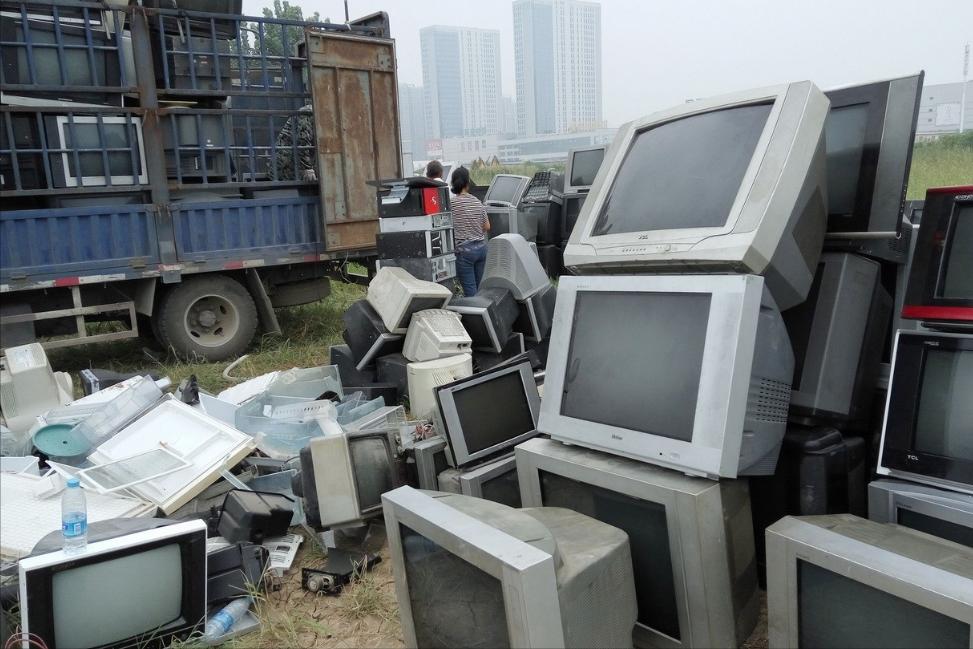 回收1吨垃圾能赚多少钱,垃圾回收一天能赚多少钱