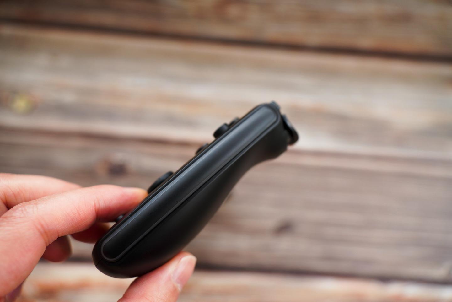 ayaneo安卓掌机评测,aynodin奥丁安卓游戏机测评