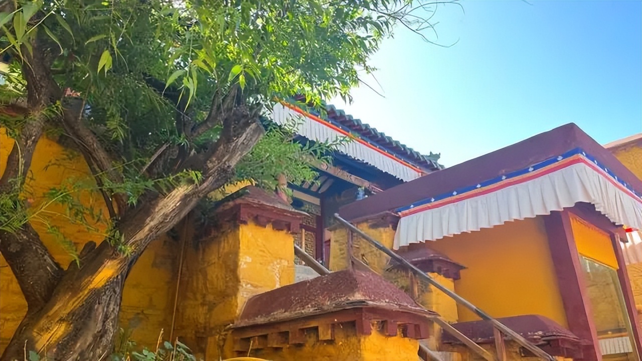 春节云南旅游赚多少钱,云南春节假期旅游