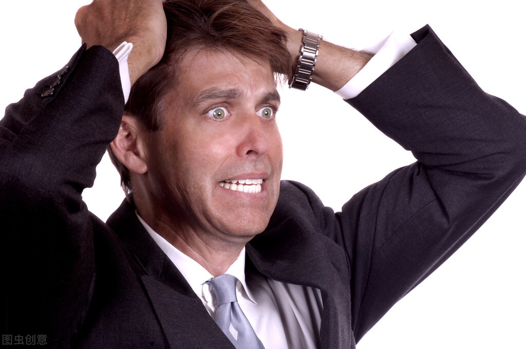 如何区分湿疣疣体和正常毛囊,怎么区分尖锐疣和湿疣