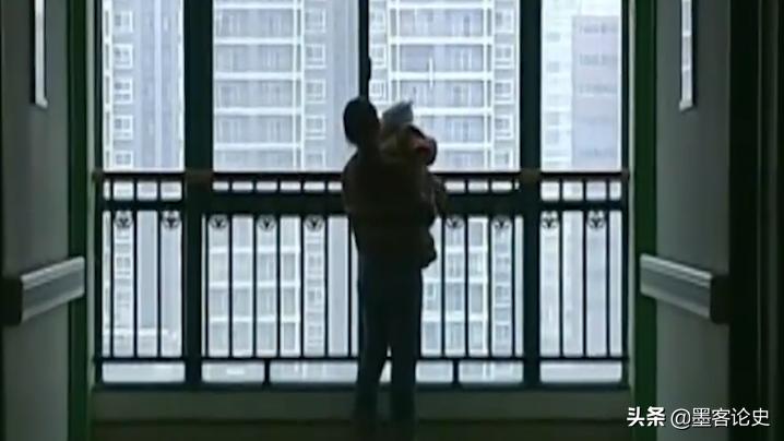 故事:河南1岁女婴患早老症,一夜变成80岁老人,母亲含泪千里求医