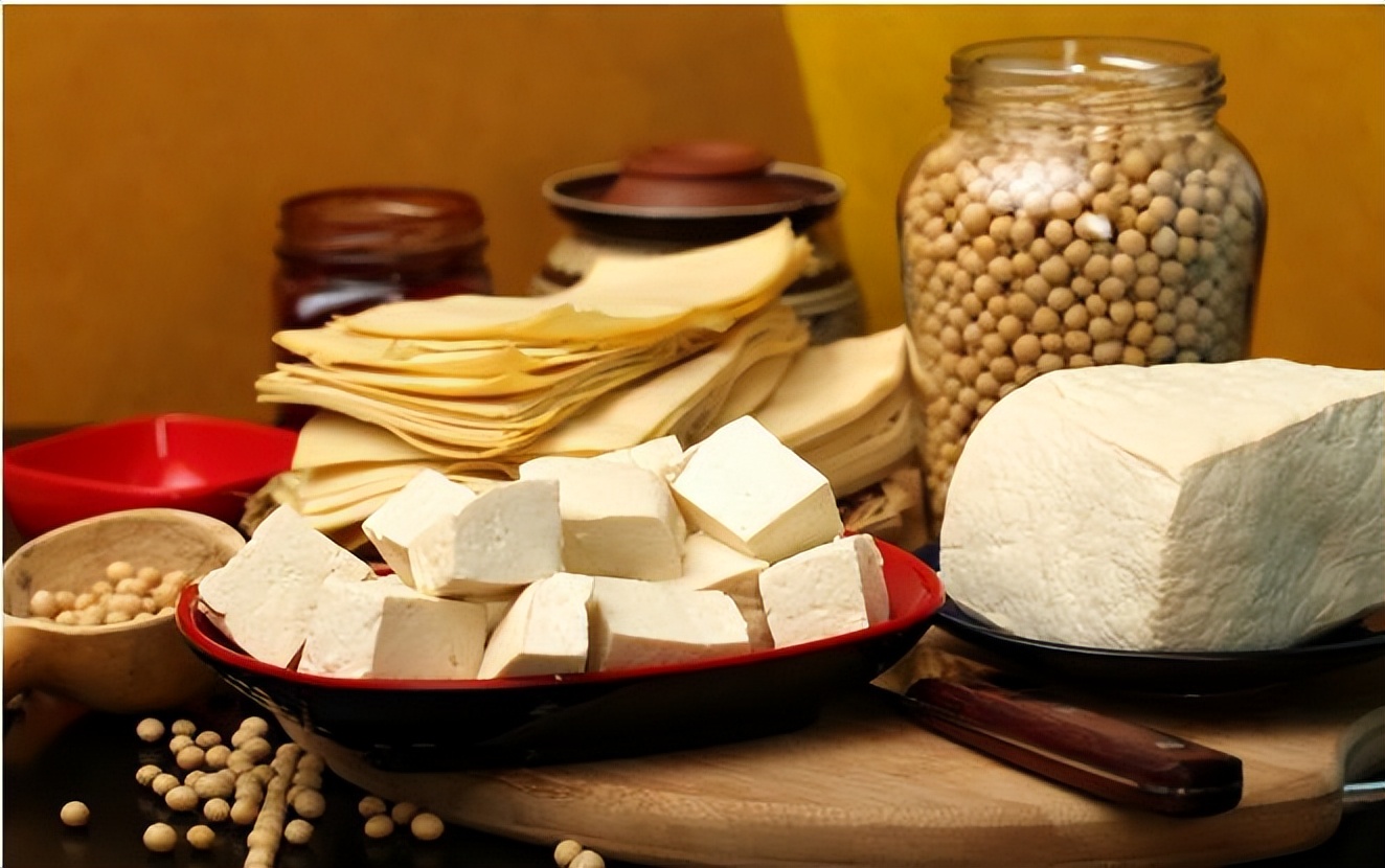 女性最佳绝经年龄专家权威公布,女性最佳的“绝经期”被公布