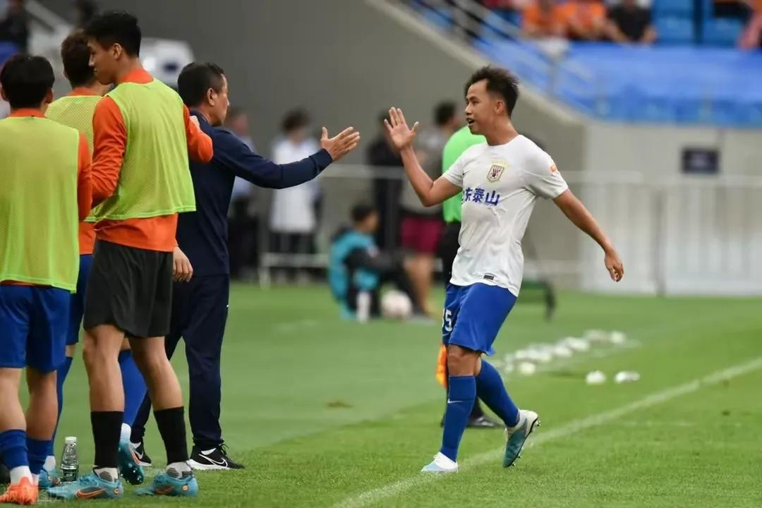 中超积分榜青岛海牛vs山东泰山,山东泰山3-0北京国安中超积分榜