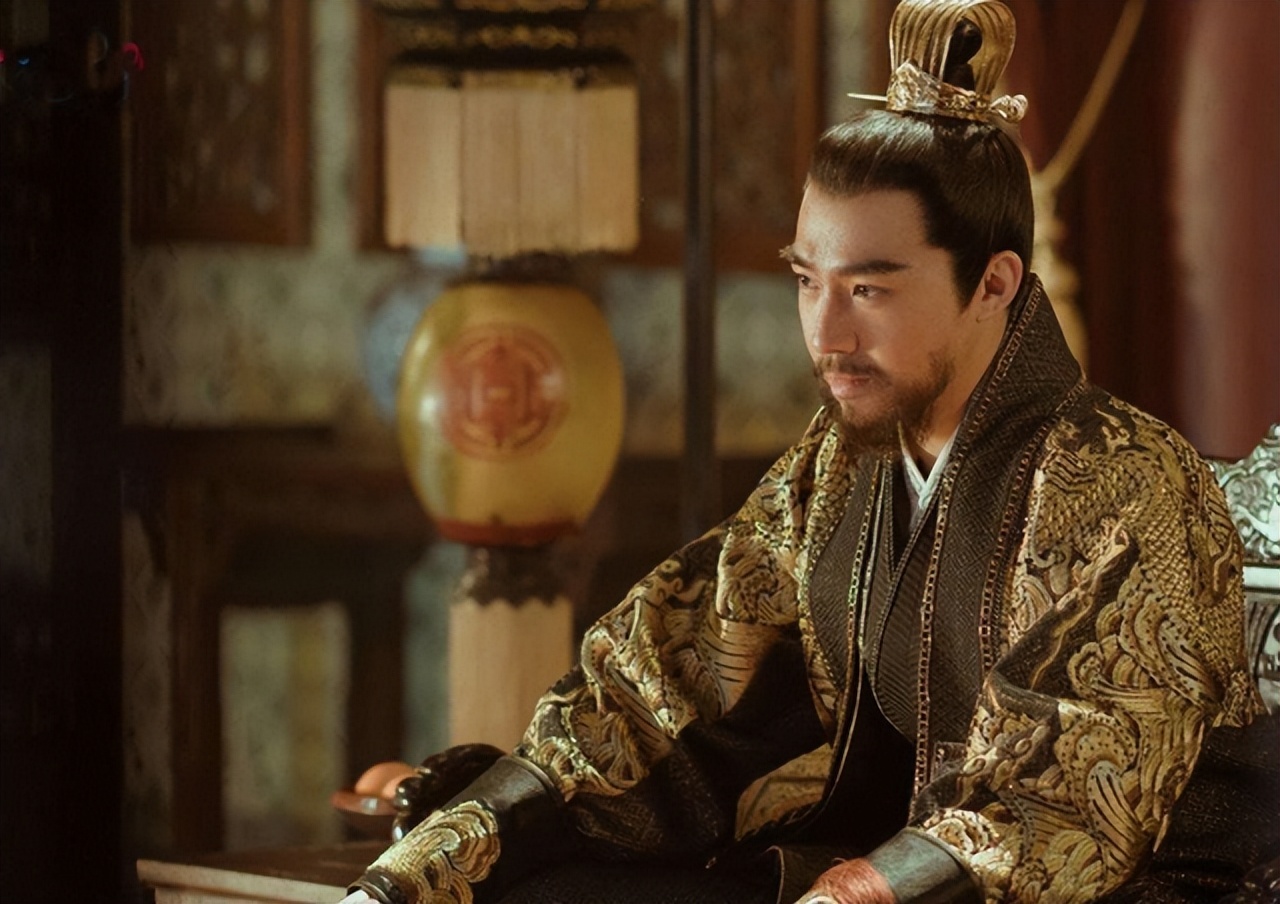 清朝皇帝驾崩，御医们为何都说：又要开始“折腾”了