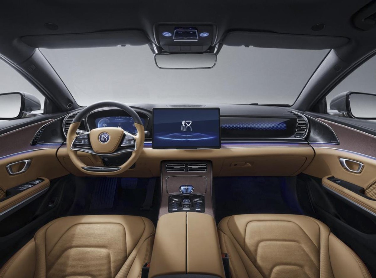 星越l智擎和比亚迪汉dmi,吉利星越和比亚迪汉dmi买哪个好