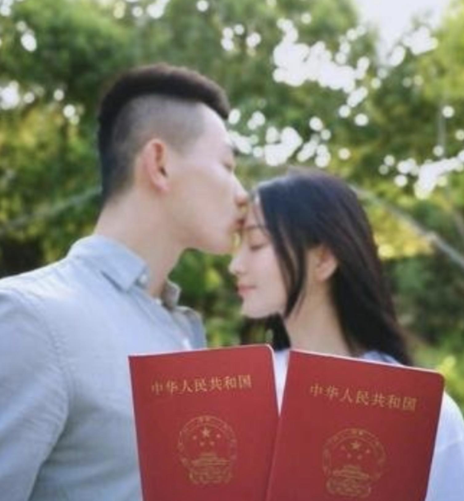 张馨予被喊军嫂造型,张馨予被洗白完整版