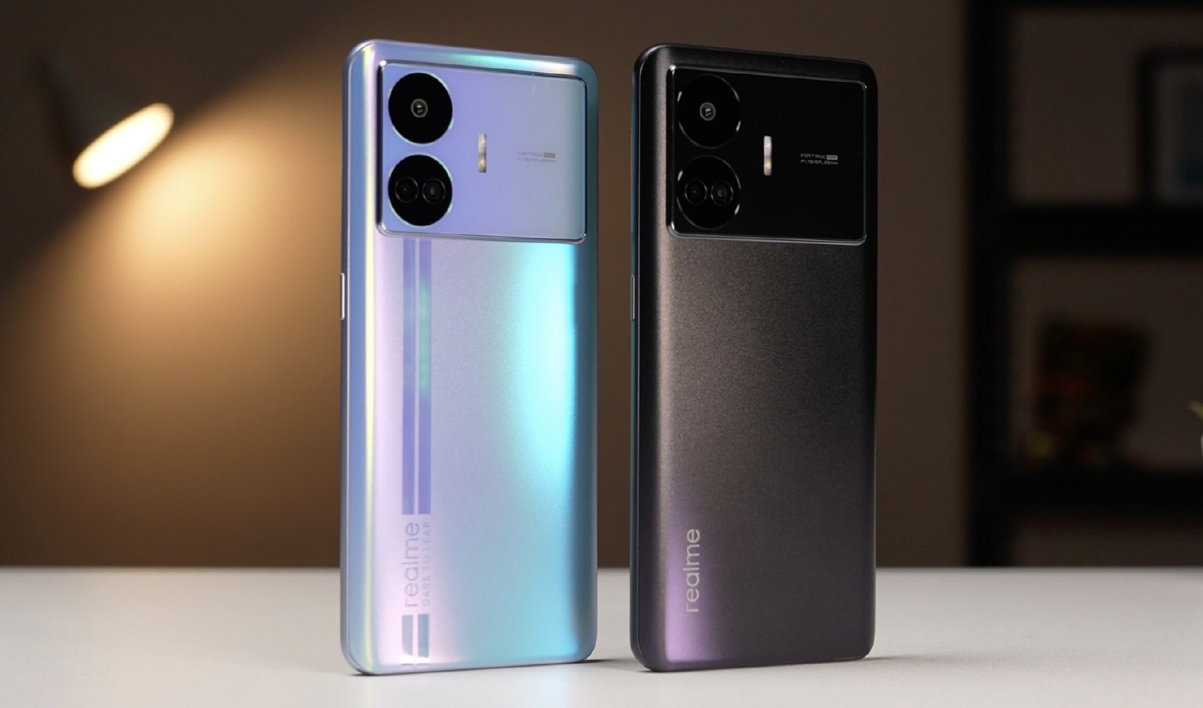 公认这四款高性价比手机值得选购,2000元以内预算这5款手机必选