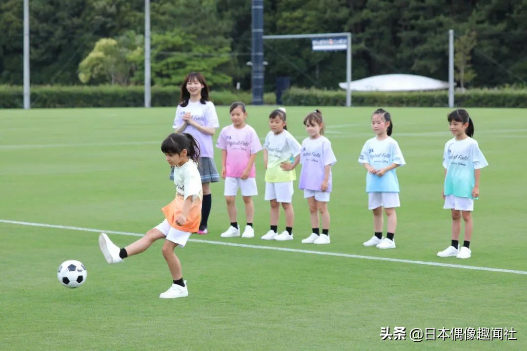 影山优佳,影山优佳足球