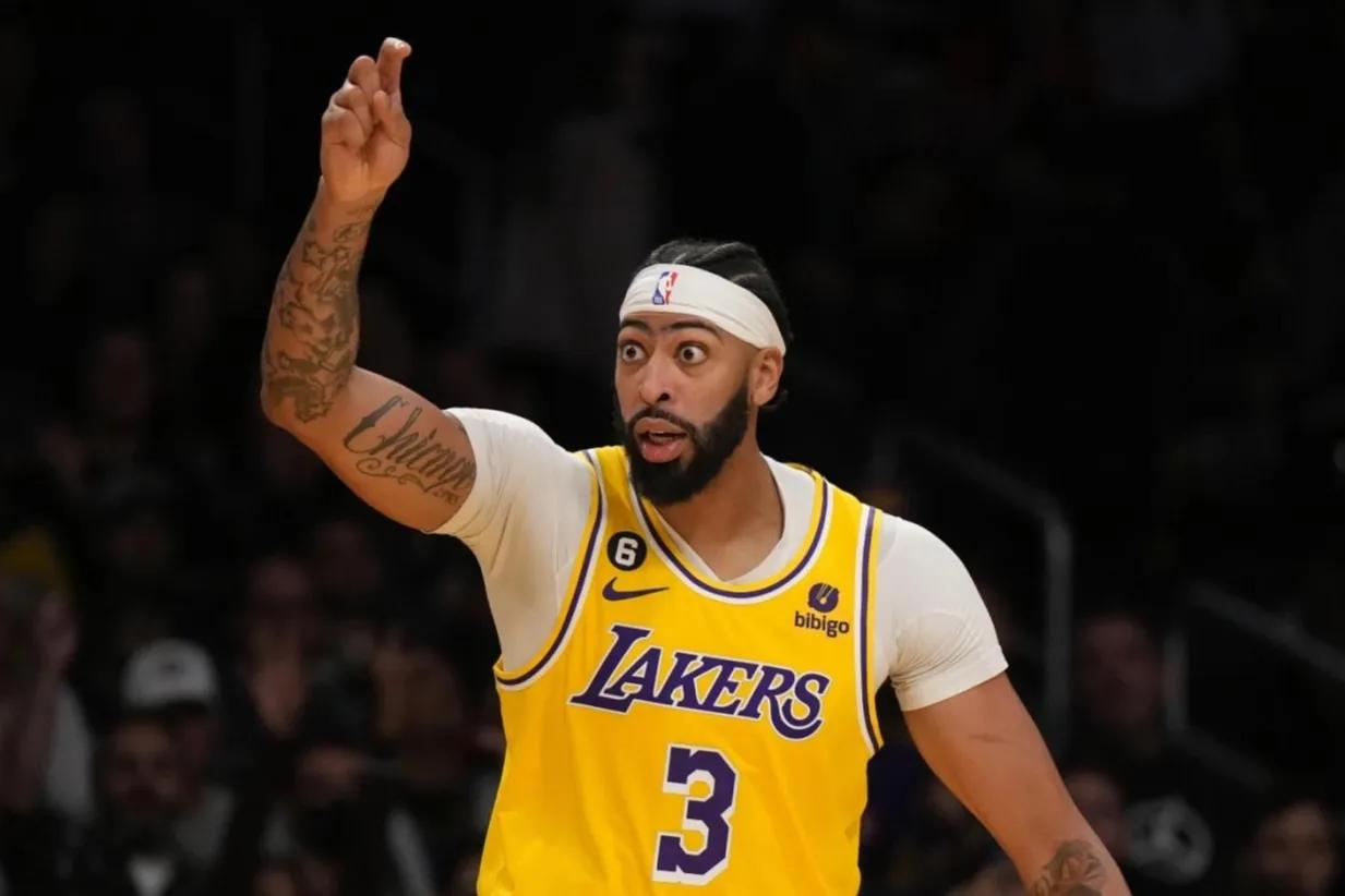 美媒晒历史75大球员哈登,美媒评价哈登场均36.1分