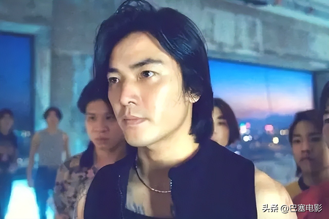 目前郑伊健靠什么生活,郑伊健低调笑谈婚后生活