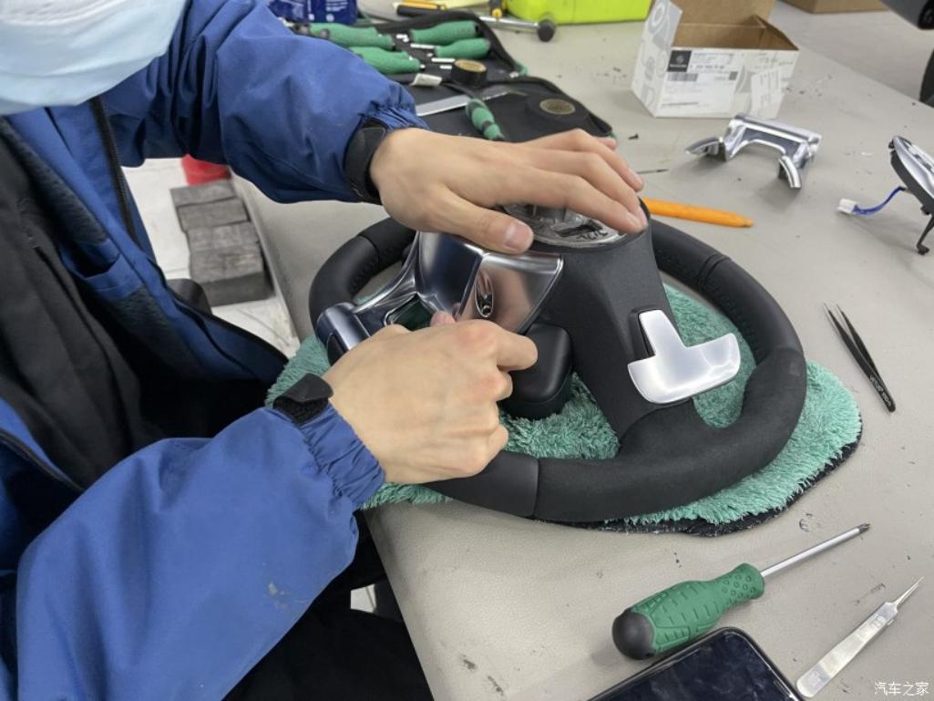 奔驰c43amgcoupe内饰改装,奔驰c43旅行版改装大包围