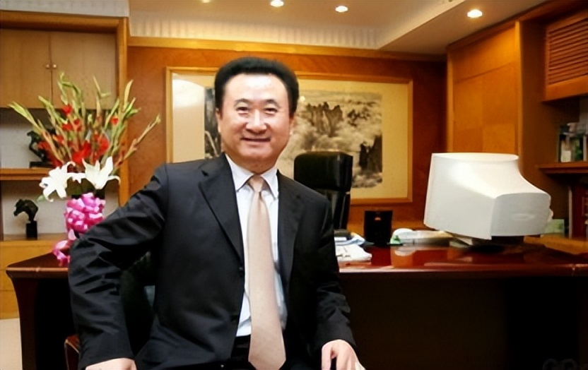 王健林万达集团经营战略重大转变,王健林走出低谷万达逆势扩张