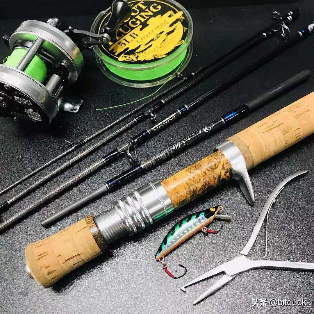 路亚怎么钓小白条路亚竿推荐,新手学路亚用什么调性的路亚竿