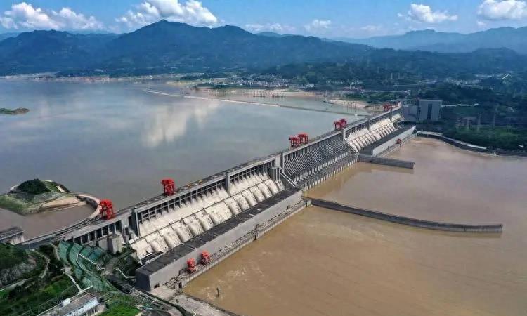 中国建桥的技术令世界瞩目,美国感叹中国建桥速度