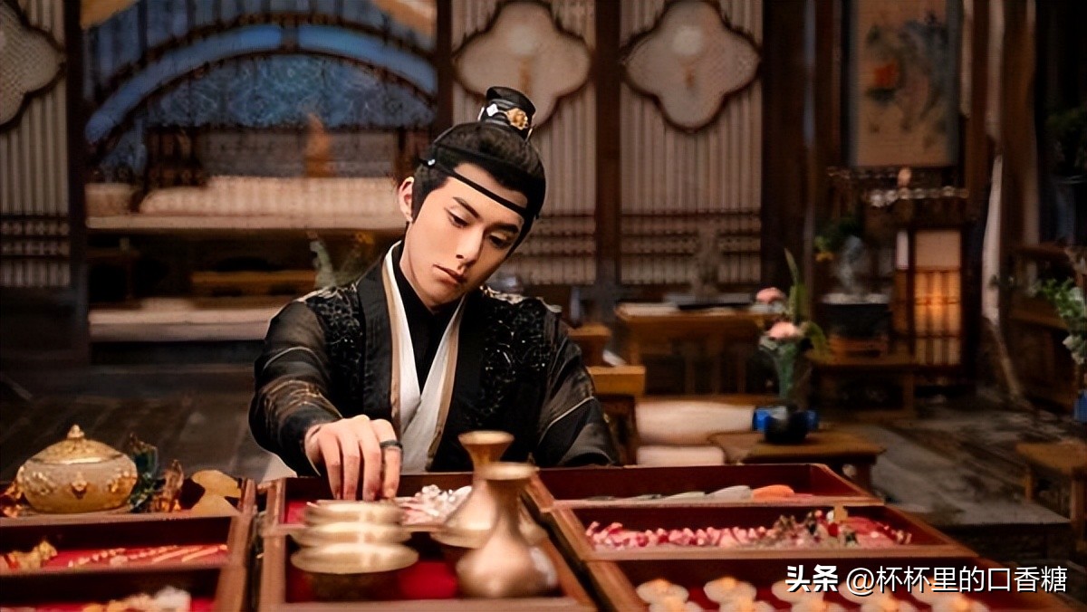 2023上半年剧最高热度值!《偷偷》输《长风渡》,《烬明》第三