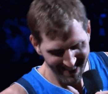 诺维茨基球衣退役仪式演讲谈科比,诺维茨基球衣退役仪式库班说的话