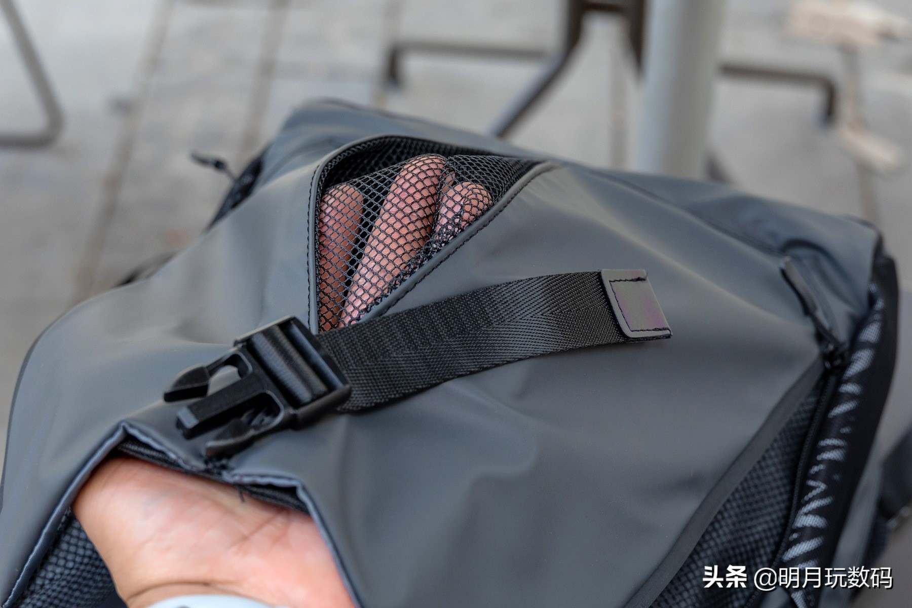 光影行星双肩包男200,类似于光影行星的双肩包